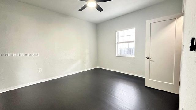 1824 SW 24th St, Miami, FL 33145