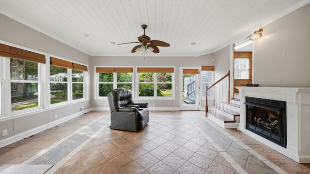 605 Falls View Drive, Hixson, TN 37343