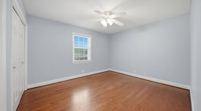 605 Falls View Drive, Hixson, TN 37343