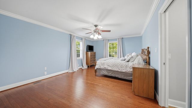 605 Falls View Drive, Hixson, TN 37343