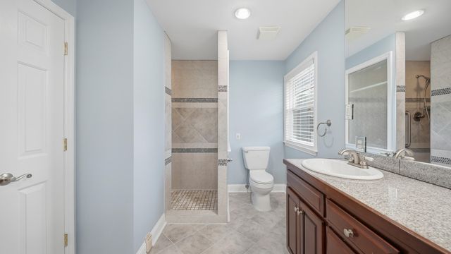 605 Falls View Drive, Hixson, TN 37343