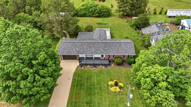 605 Falls View Drive, Hixson, TN 37343