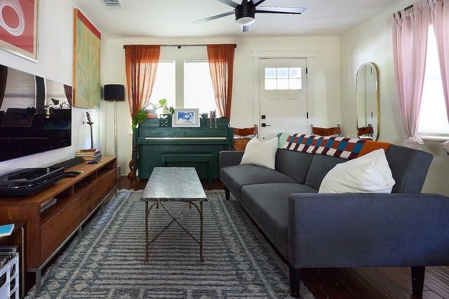 4704 Bandera RD, Austin, TX 78721