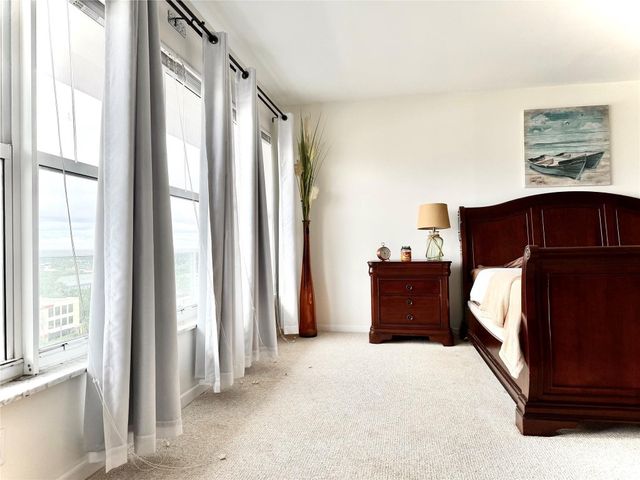 3500 Galt Ocean Drive 909, Fort Lauderdale, FL 33308