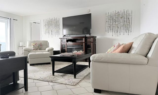 3500 Galt Ocean Drive 909, Fort Lauderdale, FL 33308