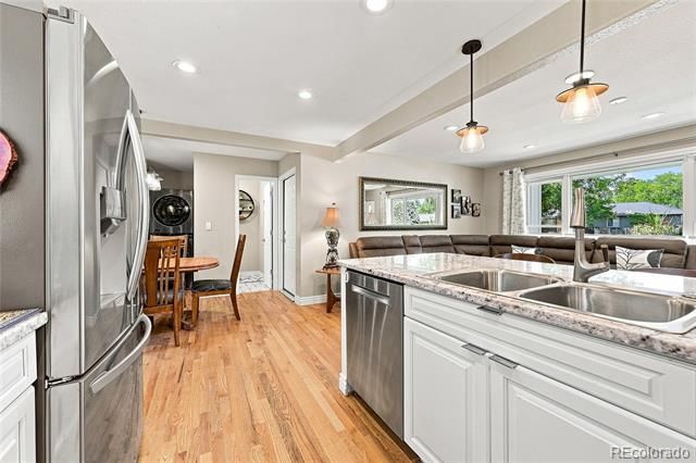 1250 S Elm Street, Denver, CO 80246