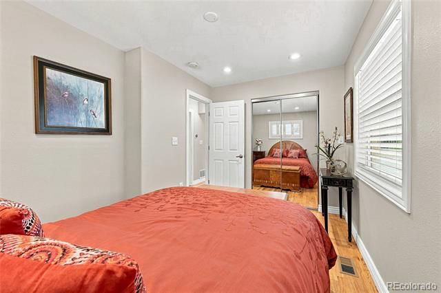 1250 S Elm Street, Denver, CO 80246