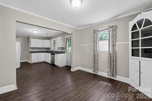 7257 Sherrills Ford Road, Sherrills Ford, NC 28673
