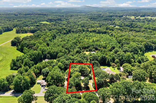 7257 Sherrills Ford Road, Sherrills Ford, NC 28673