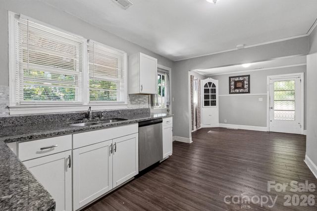 7257 Sherrills Ford Road, Sherrills Ford, NC 28673