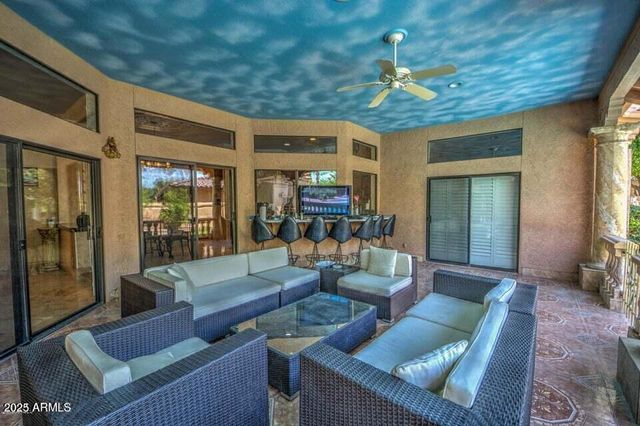 1502 W Port Au Prince Lane, Phoenix, AZ 85023