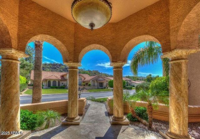 1502 W Port Au Prince Lane, Phoenix, AZ 85023