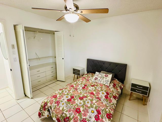 5077 FORSYTHIA Street, Delray Beach, FL 33484