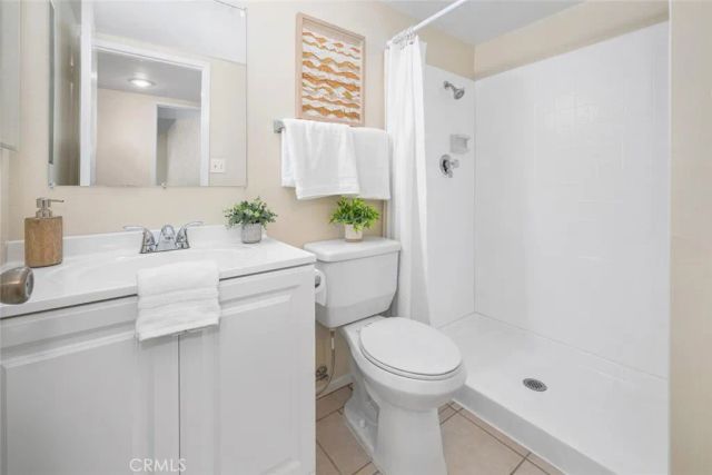 6638 Southampton Drive, Cypress, CA 90630