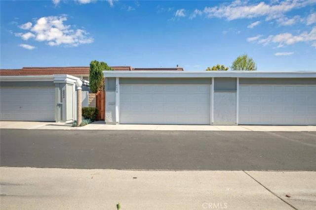 6638 Southampton Drive, Cypress, CA 90630