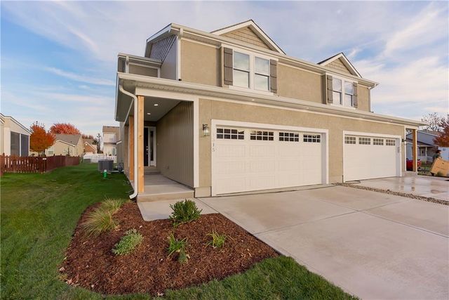 1315 N 159th Street, Basehor, KS 66007