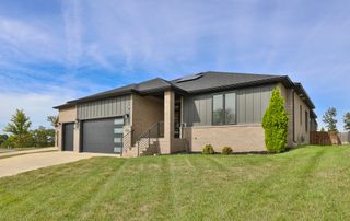 6165 South Maryland Avenue, Springfield, MO 65810