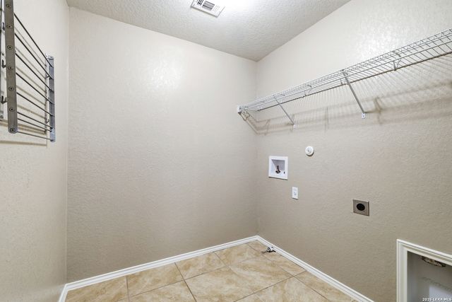 474 Walnut Crest, Selma, TX 78154