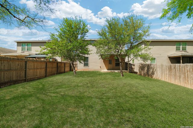 474 Walnut Crest, Selma, TX 78154