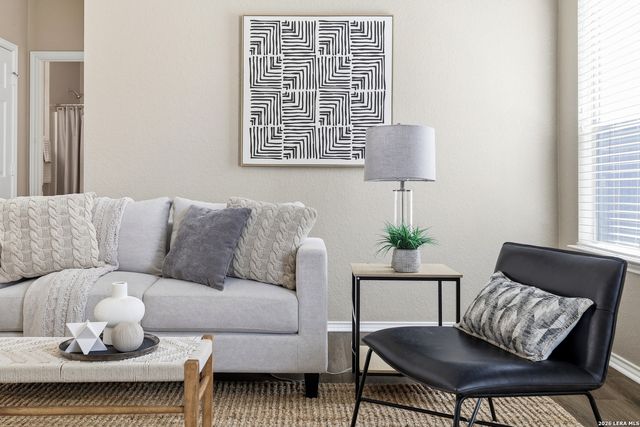 474 Walnut Crest, Selma, TX 78154