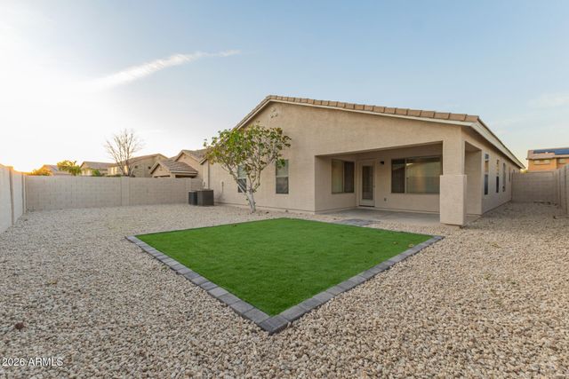 10645 E CLIFFROSE Lane, Florence, AZ 85132