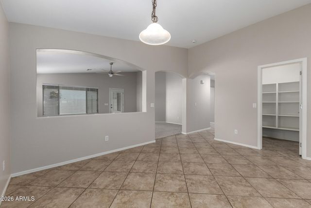 10645 E CLIFFROSE Lane, Florence, AZ 85132