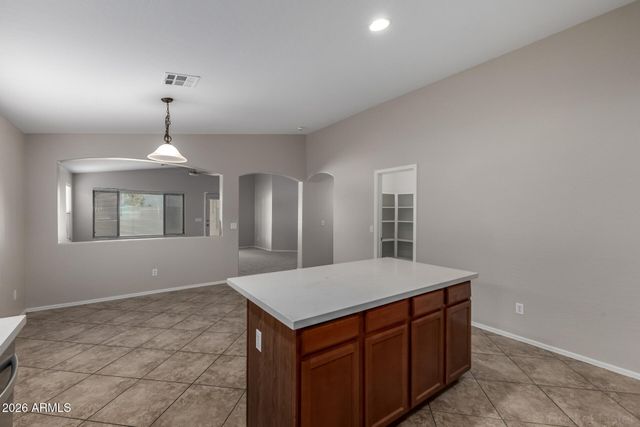 10645 E CLIFFROSE Lane, Florence, AZ 85132