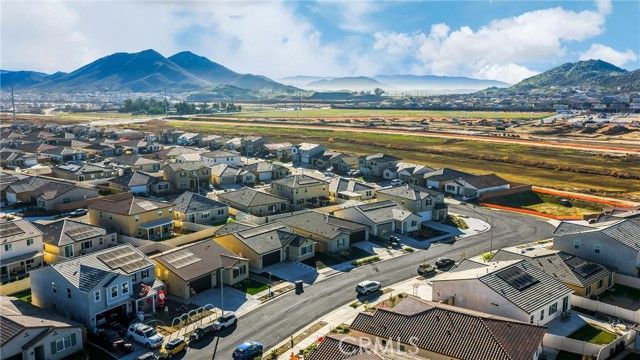 29146 Hondo Lane, Winchester, CA 92596