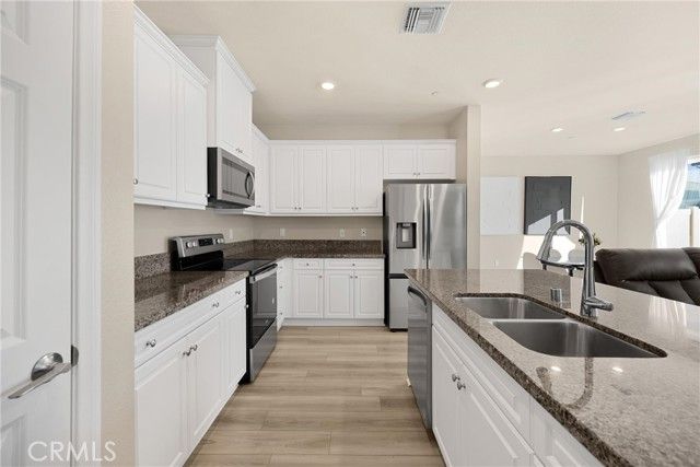 29146 Hondo Lane, Winchester, CA 92596