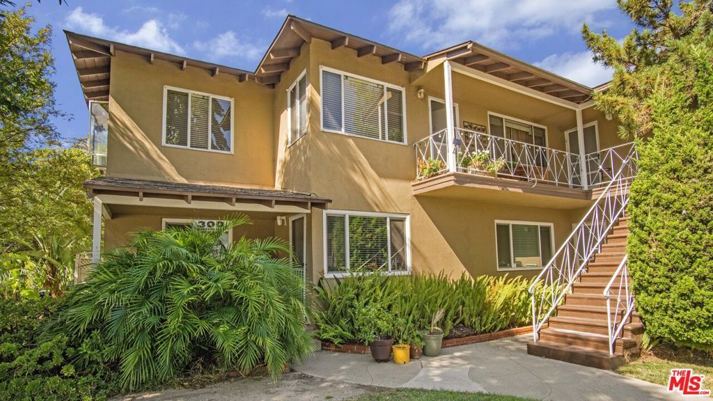 300 N Screenland Drive, Burbank, CA 91505 — exterior