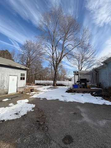 195 Brown St, Attleboro, MA 02703