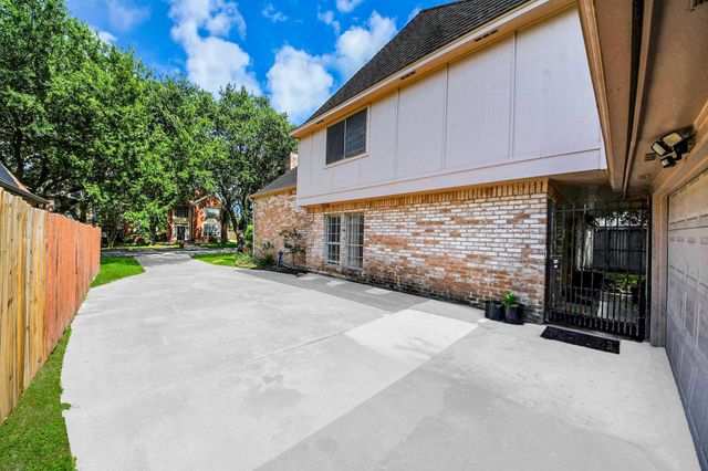 3238 Ashton Park Drive, Houston, TX 77082