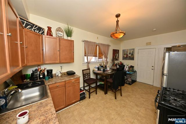 72 Van Winkle Avenue, Garfield, NJ 07026