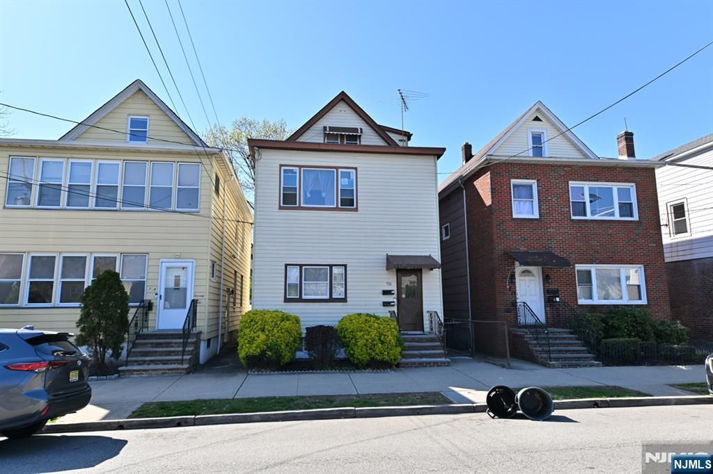 72 Van Winkle Avenue, Garfield, NJ 07026