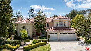2430 Ranchgrove Drive, Westlake Village, CA 91361