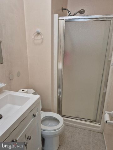 401 WOODSIDE CIR, Dresher, PA 19025