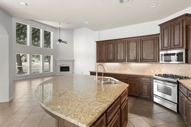 2602 White Falls Drive, Pearland, TX 77584