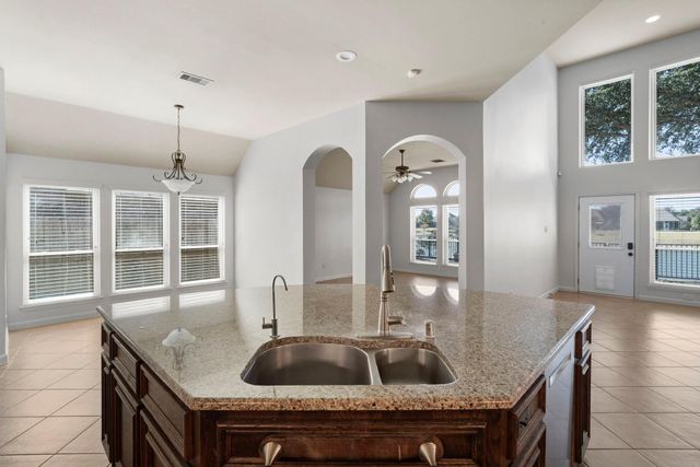 2602 White Falls Drive, Pearland, TX 77584