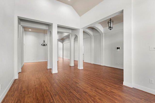 2602 White Falls Drive, Pearland, TX 77584