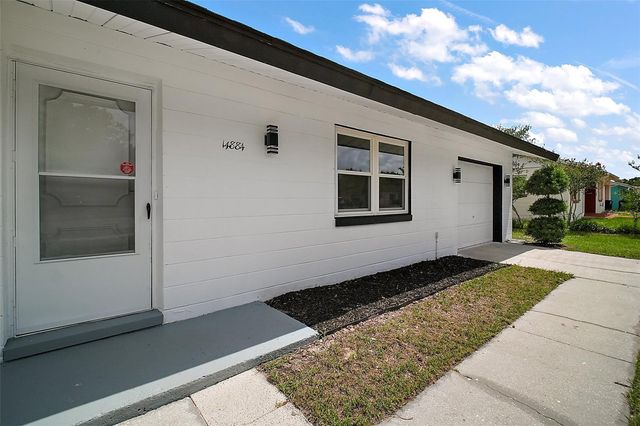 14884 SW 35TH CIRCLE, Ocala, FL 34473