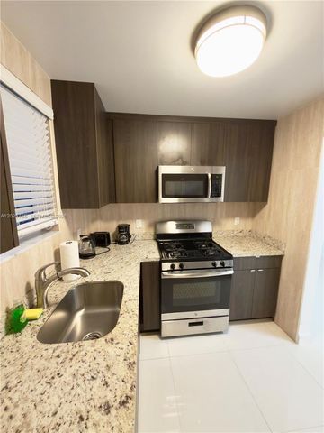 1029 94th Street 12, Bay Harbor Islands, FL 33154