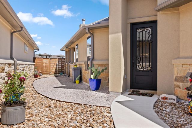 905 Indian Hawthorne DR G, Georgetown, TX 78628