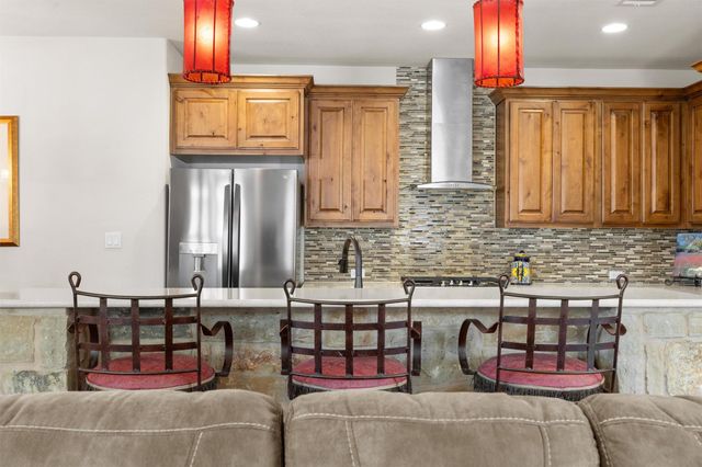 905 Indian Hawthorne DR G, Georgetown, TX 78628