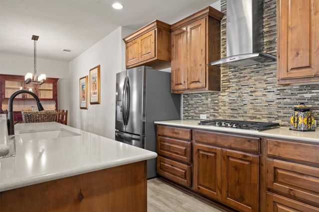 905 Indian Hawthorne DR G, Georgetown, TX 78628