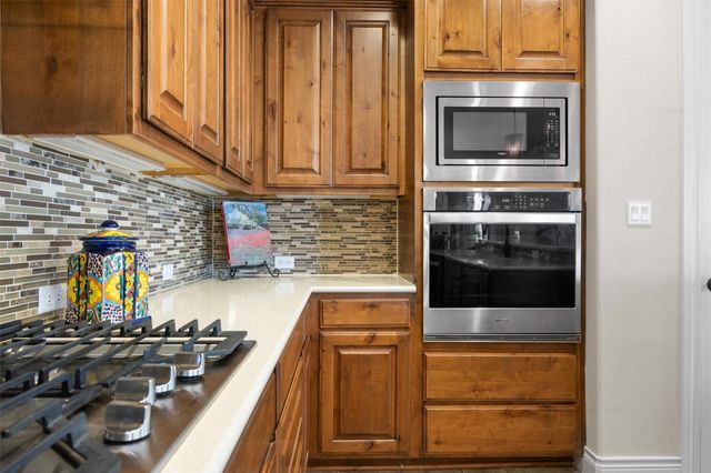 905 Indian Hawthorne DR G, Georgetown, TX 78628