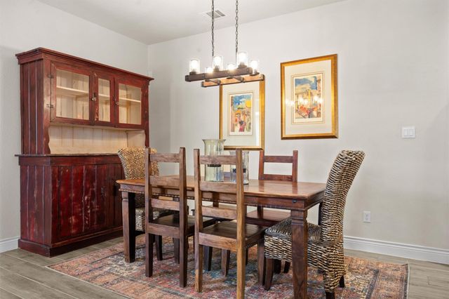 905 Indian Hawthorne DR G, Georgetown, TX 78628