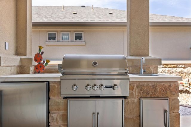 905 Indian Hawthorne DR G, Georgetown, TX 78628