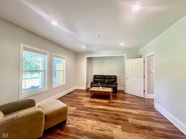 4381 S 550 W, Columbus, IN 47201