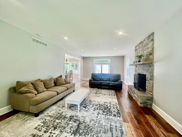 4381 S 550 W, Columbus, IN 47201