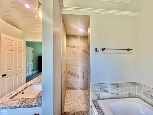 4381 S 550 W, Columbus, IN 47201